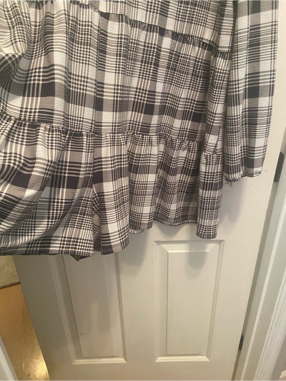 24 3X Romper Flowy Plaid Like Dress ASOS DESIGN - Picture 9 of 9